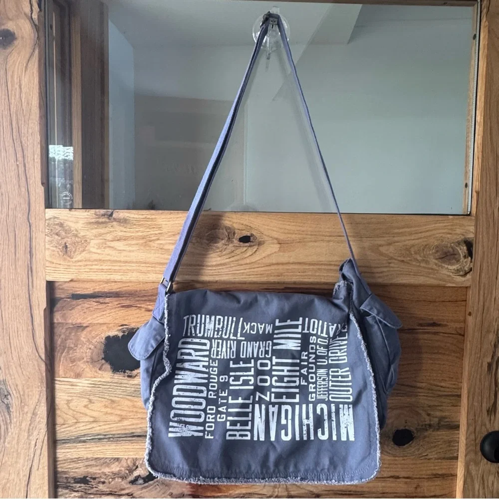 Authentic Pigment Detroit Messenger Bag Blue/Gray Cotton Crossbody Michigan
